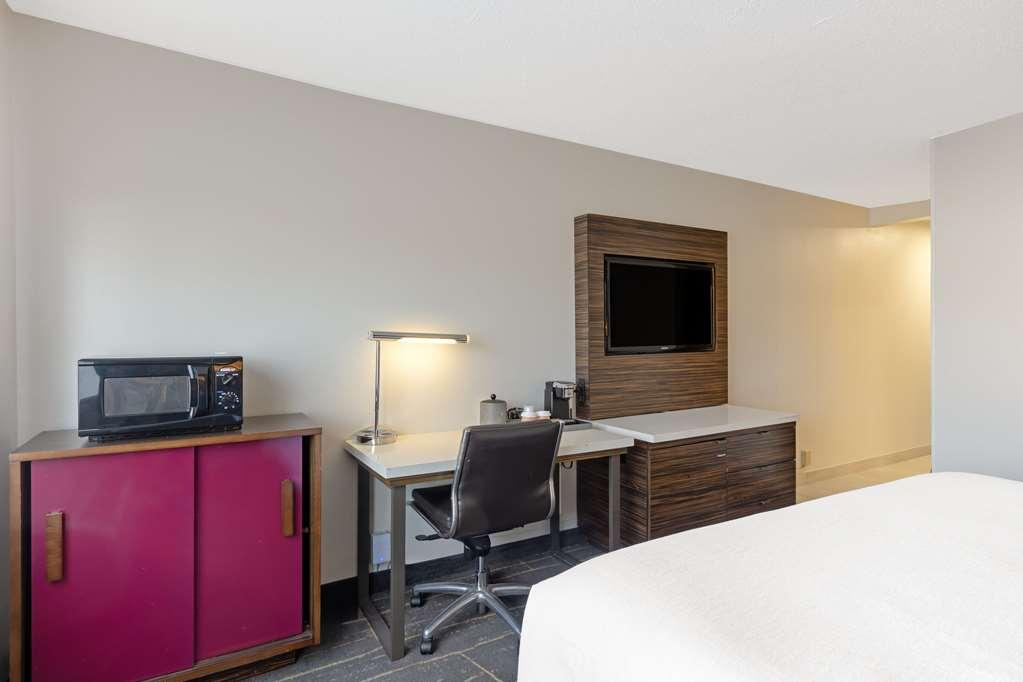The Lux Hotel & Conference Center, Ascend Hotel Collection Waterloo Room photo