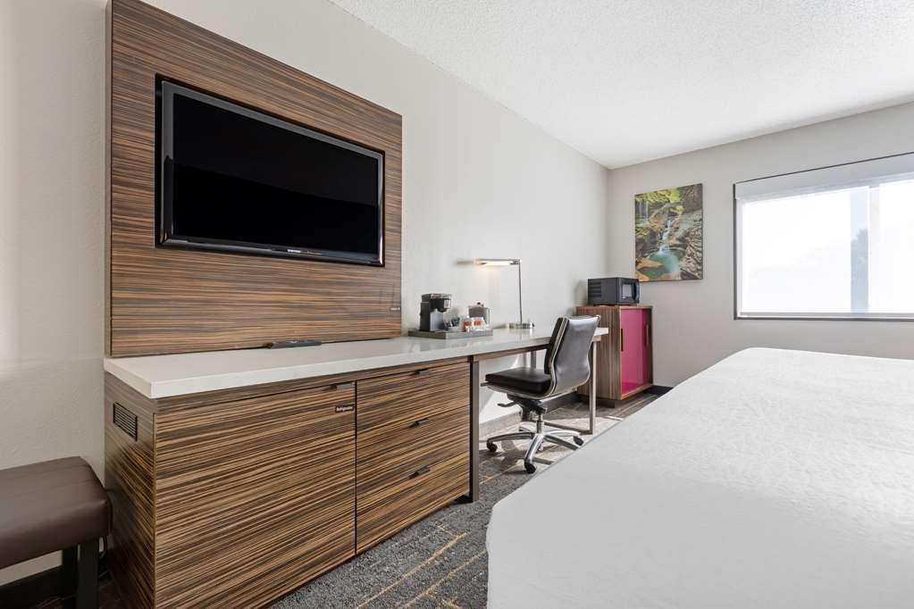 The Lux Hotel & Conference Center, Ascend Hotel Collection Waterloo Room photo